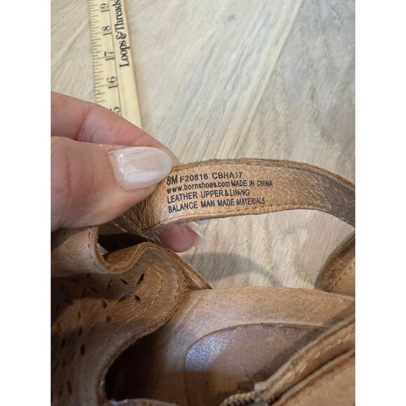 Born Sandals Women 8 Tan Slingback Peep Toe Perforated Boho Comfort Neutral - Picture 9 of 9